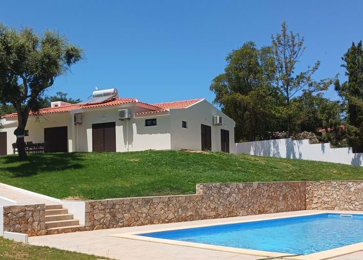 Villa for sale in Albufeira, Albufeira e Olhos de Água
