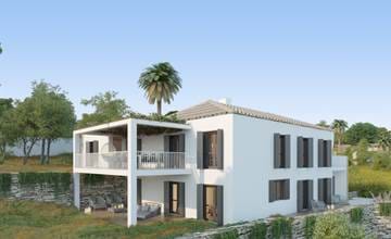 5 bedroom villa with pool with a construction area of 297m2 in Carvoeiro near the beach.