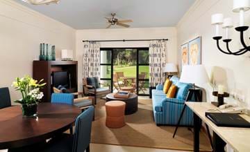 Luxury 3 bedroom apartment in award winning family resort, good rental investment!