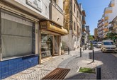 Store with 25 m2, with 2 fronts located in one of the busiest streets in Portimão, Algarve
