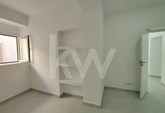 Completely refurbished ground floor apartment located in downtown Olhao
