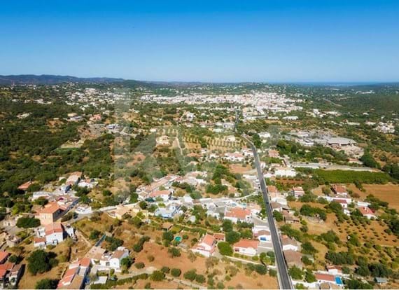 Terreno Urbanizável para 3 moradias em banda na Gralheira, São Brás de Alportel