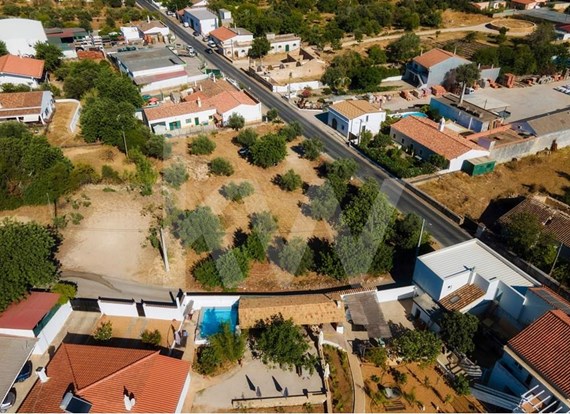Terreno Urbanizável para 3 moradias em banda na Gralheira, São Brás de Alportel