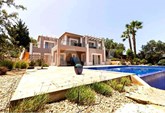 Stunning 3 bedroom Villa with views on a popular Golf Course