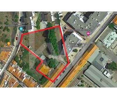 Urban plot with 3.340m2 in the center of Silves. - Silves Centro