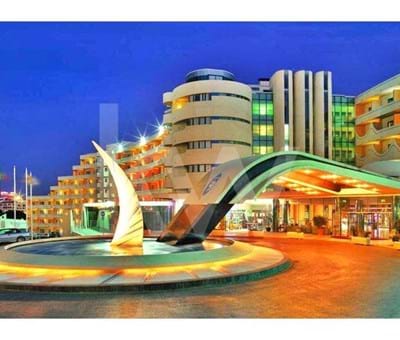 4* Paraiso de Albufeira tourist complex / Hotel for sale - Algarve -Portugal - Albufeira Alagoa