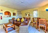 Spacious 1 Bedroom Apartment in Carvoeiro on a popular resort