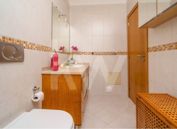 2 bedroom apartment in Jardim da Amendoeira Building | Private Condominium | Faro