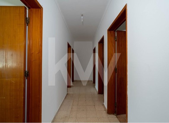 3 bedroom apartment in the center of Vila Real Santo António