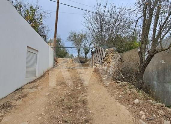 Single storey 2-bedroom house with 980m2 plot - south-facing ☀️Loulé