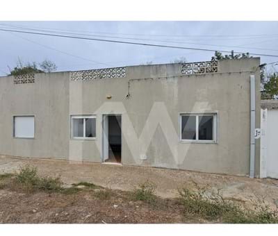 Single storey 2-bedroom house with 980m2 plot - south-facing ☀️Loulé - Loulé Soalheira