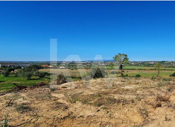 Land Plot for construction of up to 3 Detached Houses - Panoramic countryside views