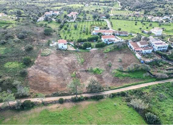 Terreno para Construção até 3 Moradias Fracionadas - Vista Panorâmica Campo