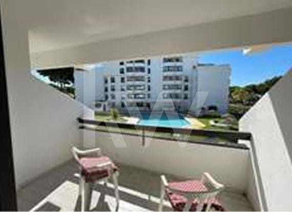T1 com 94 m2 em Vilamoura em Condomínio Fechado com piscina.