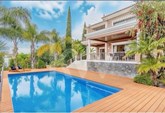 Stunning Seaview Villa in the Hills of Santa Barbara de Nexe featuring a spa