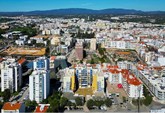 Apartamento T3 central com garagem box em Portimão - Algarve