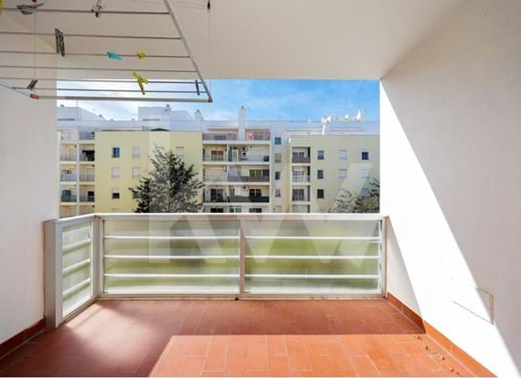 Apartamento T2 com estacionamento na Encosta da Marina - Praia da Rocha - Algarve