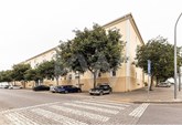 T3 in Quinta da Ouriva in Portimão, With two parking spaces and storage.