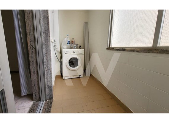Annual Rent - 1 bedroom apartment in 1st line in Quarteira, Algarve