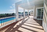 Fantástica Moradia T4 com piscina privada e vista mar - Patã de Cima