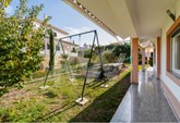 5-Bedroom House with Stunning Mountain View in Quinta do Sobral