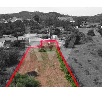 Plot of land with 1070m² and pre-1951 ruin: Potential for renovation and expansion of construction. - Loulé Assumadas