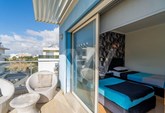 Imagine-se a morar neste amplo e luminoso T3 - Suites, duplex, com dois amplos e versáteis terraços - Vista Ria Formosa e Mar