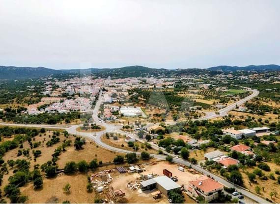 House to rebuild plus rustic land in São Brás de Alportel.