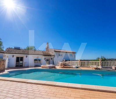 Detached  4 bedroom +   Villa  with 2 detached houses, just minutes away from Loulé - Loulé Cabanita