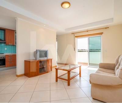 One-bedroom flat with generous areas, very bright and with panoramic views. - Portimão Raminha
