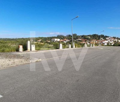 Plot of 565 m2 for housing construction with 265 m2 of gross area located in the village of São Bartolomeu de Messines - Silves Sao bartolomeu de messines             