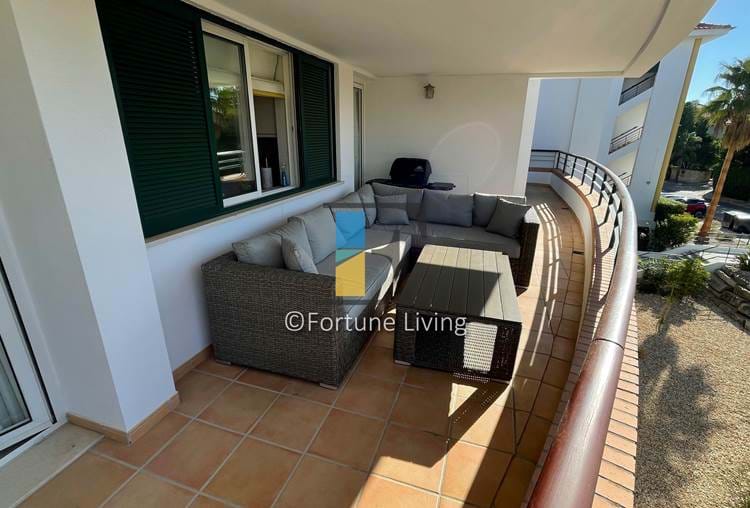 Vila Sol outstanding three bedroom apartment with parking and storage