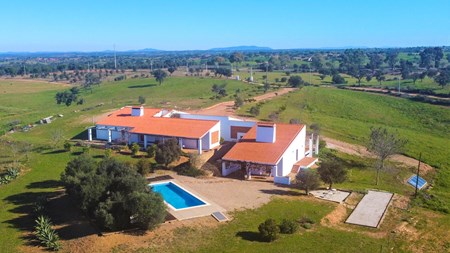 6 bedroom ecological Guesthouse inclusive Owners’ house near Serpa, Alentejo