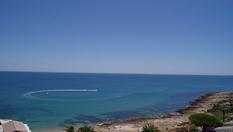 Lovely Apartment in Praia da Luz for 4 persons with Sea View