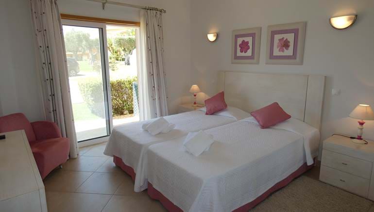 Beautiful Ground Floor Apartment on the Boavista Resort with Golf and Lake Views