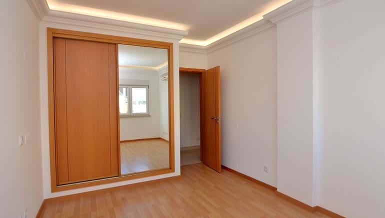 3 Bedrooms Apartment Close to All the Amenities