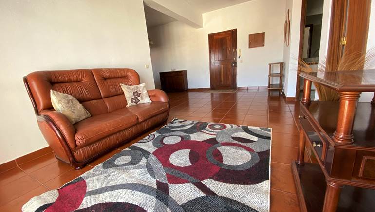 Spacious 1-Bedroom Apartment with an Incredible View over Meia Praia Beach and the City