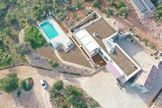 A Luxury Sustainable  Villa,  with excellent finishes and Ecological value - near Tavira.