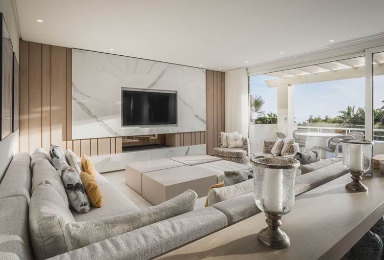 A Rare Opportunity - Marbella - Golden Mile Elegant Designer Duplex Penthouse 