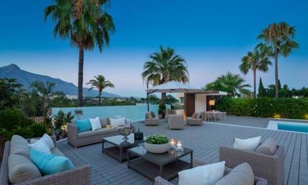 Cozy and Charming Modern Villa in a Prime Location in Marbella