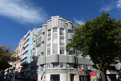 2 bedroom apartment with garage for rent, Parque Eduardo VII, Lisbon 