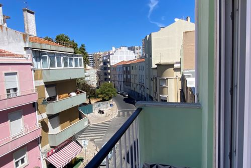 T2 Duplex renovated in Alameda - Lisbon