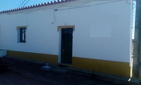 Moradia em Banda   - A-do-Pinto, Serpa, para venda