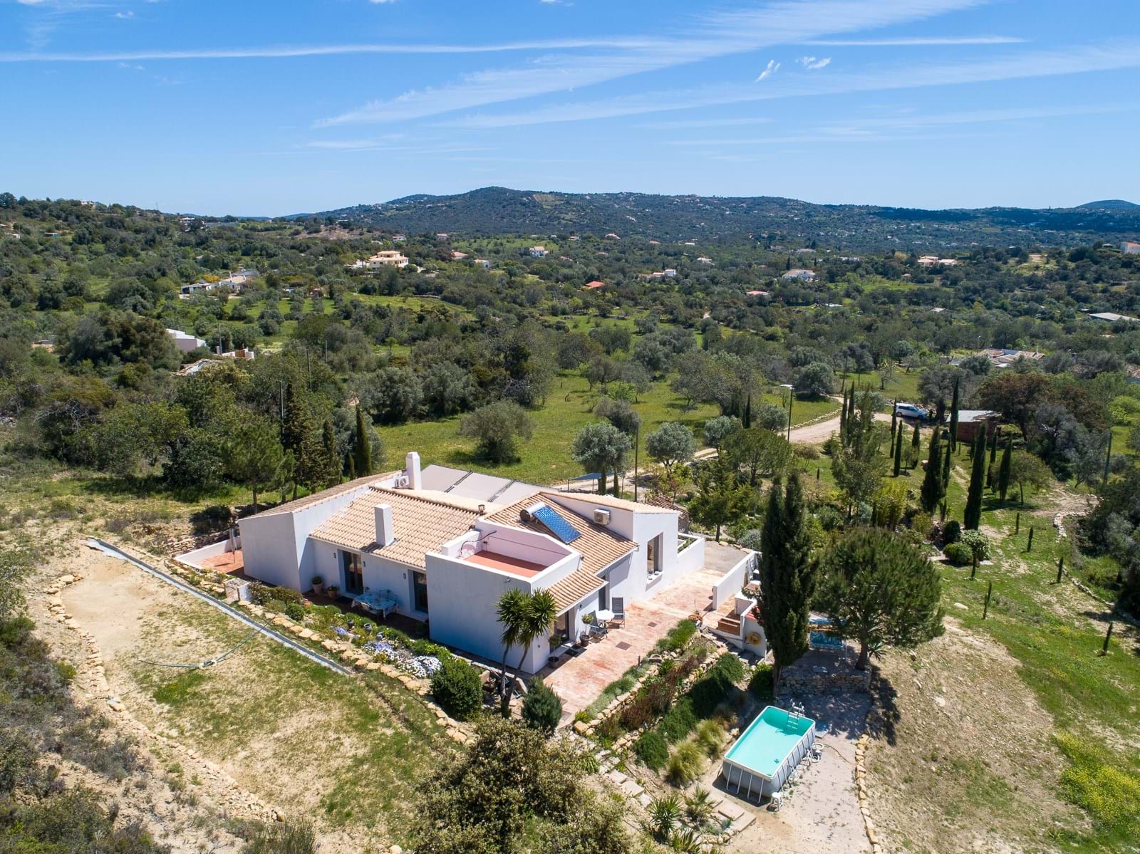 3 bed Villa For Sale in Loulé, Central Algarve - thumb 5