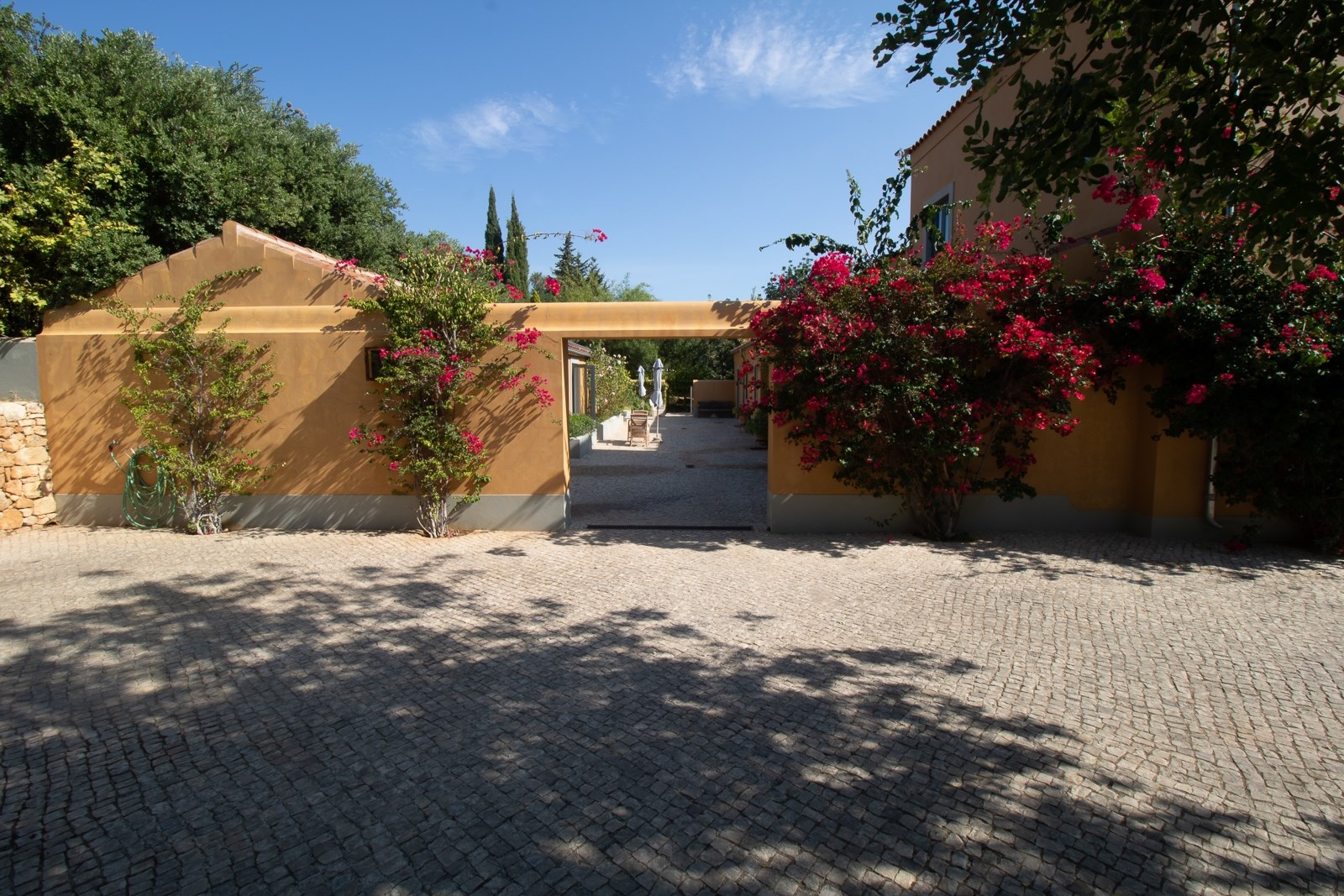 7 bed Villa For Sale in Boliqueime, Central Algarve - thumb 5