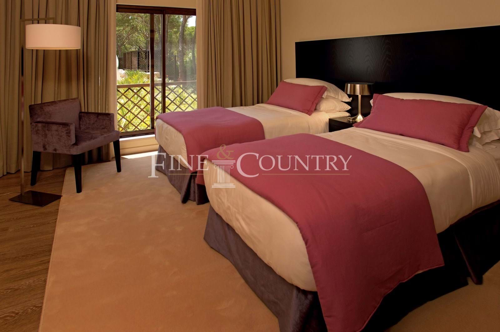 Photo of Pine Cliffs Villas – Deluxe 3+1-Bedroom Villas