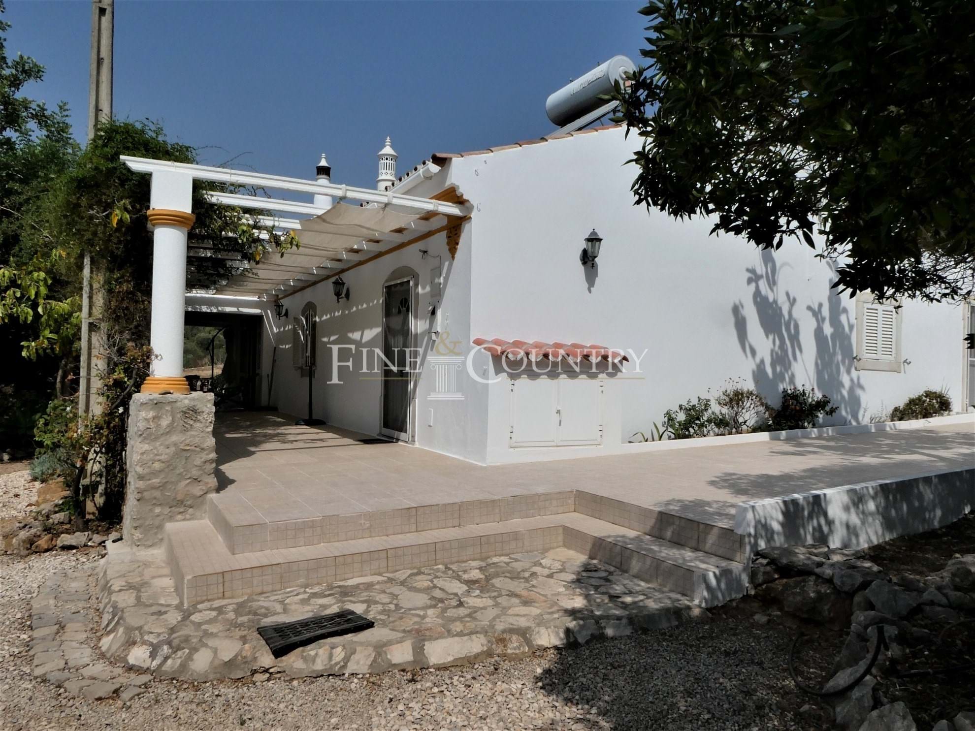 Santo Estevao, quinta with a 3 bedroom house, cottage on an arable plot. Accommodation in Tavira