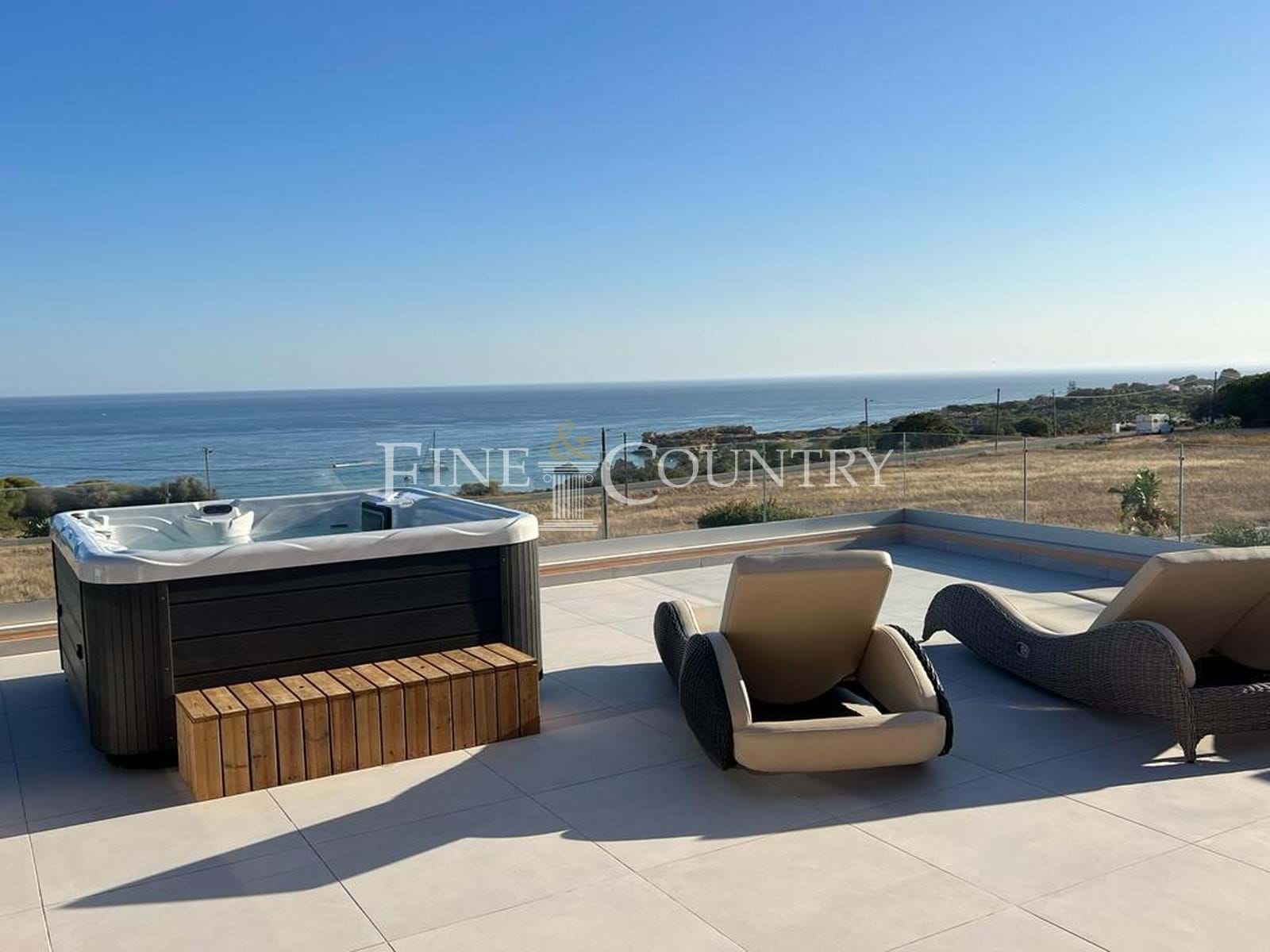 Albufeira - Unique luxury 6-bedroom Villa with stunning sea views Accommodation in Albufeira
