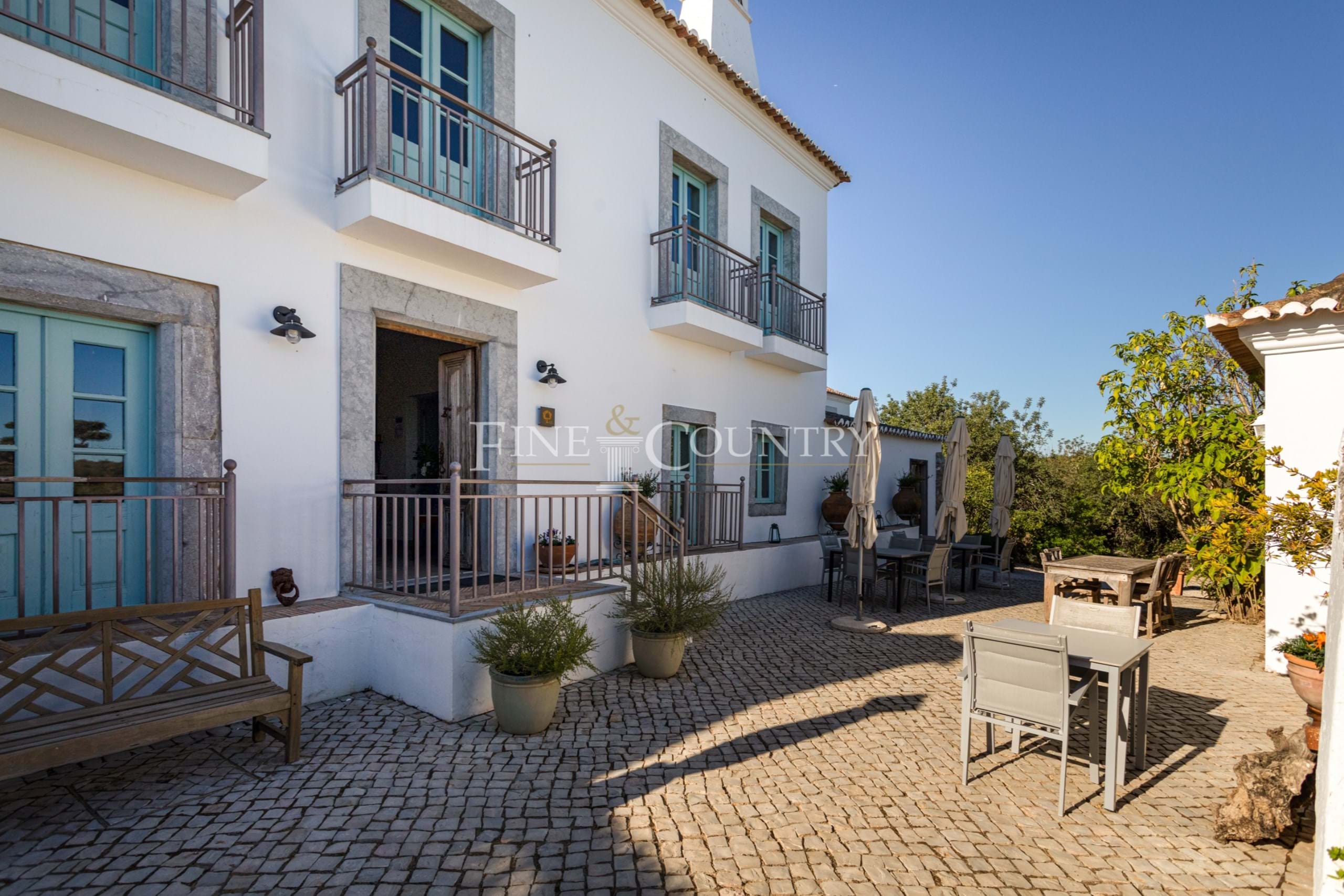 Tavira, charming character property in the countryside. Accommodation in Tavira
