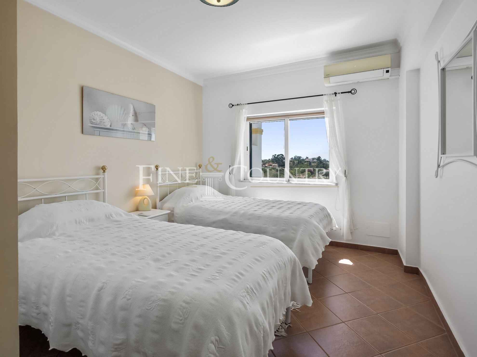 Photo of Carvoeiro - 1+1 bedroom top floor apartment close to Carvoeiro